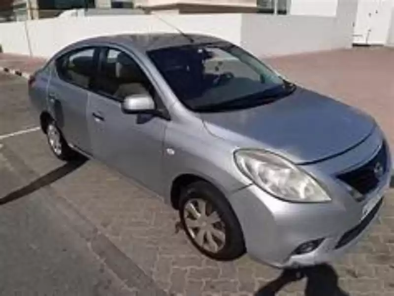 Использовал Nissan Sunny Продается в Аль-Садд , Доха #6054 - 1  image 